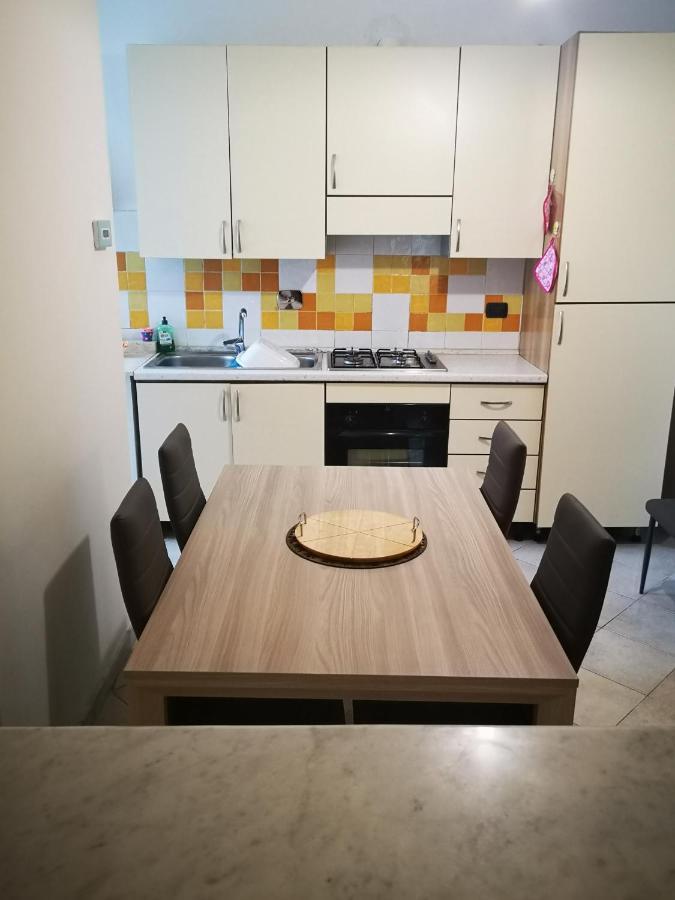 Casa More Marina Каррара Екстер'єр фото